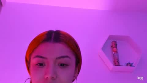 Snapshot of saray2312 chatting on February 7, 11:24 pm Saray online show from February 7, 11:24 pm