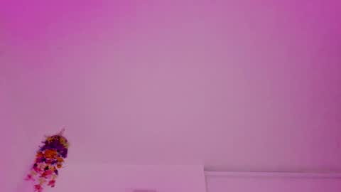 Snapshot of saray2312 chatting on October 1, 11:22 pm Saray online show from October 1, 11:22 pm