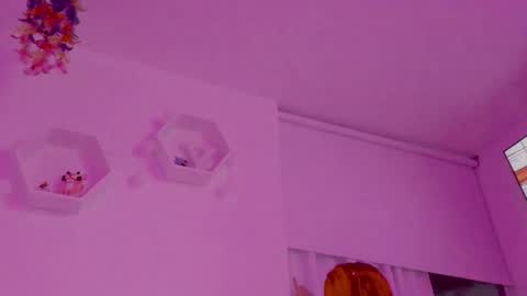 Snapshot of saray2312 chatting on October 29, 11:17 pm Saray online show from October 29, 11:17 pm