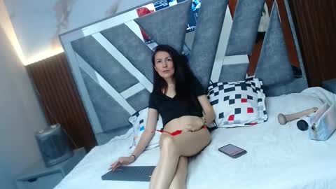 saray_hot202cl online show from February 9, 12:25 am