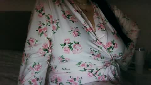 Sara online show from March 27, 11:59 pm