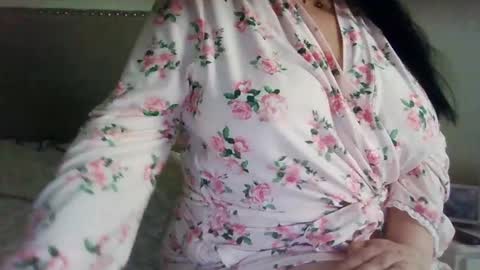 Sara online show from March 28, 1:22 pm