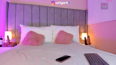 Snapshot of sarigarcia chatting on December 23, 1:24 pm Sara Garcia online show from December 23, 1:24 pm