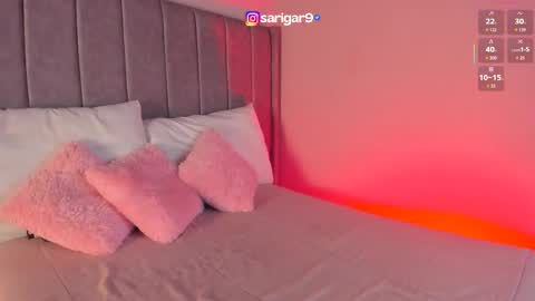 Snapshot of sarigarcia chatting on October 26, 7:25 am Sara Garcia online show from October 26, 7:25 am