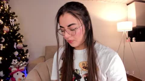 Sarita Lozano online show from November 28, 9:50 pm