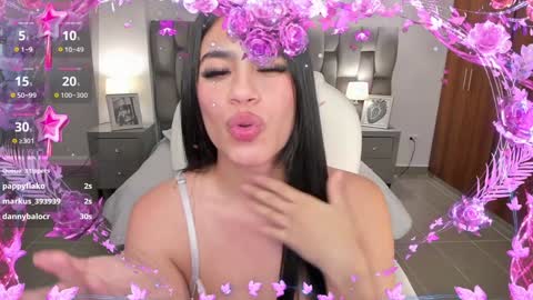  Saritaaa  online show from December 7, 5:15 am