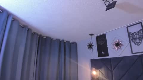 Sara  online show from January 9, 3:15 am