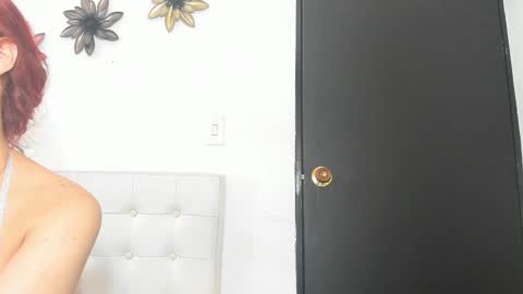 Snapshot of sarita_loven chatting on January 23, 1:41 am sarita online show from January 23, 1:41 am