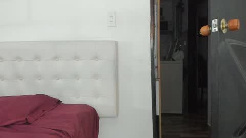 Snapshot of sarita_loven chatting on January 28, 8:14 am sarita online show from January 28, 8:14 am