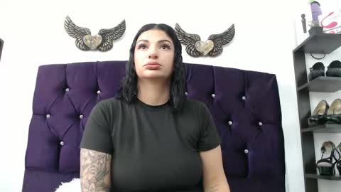 Snapshot of sarita_multisquirt chatting on November 4, 11:42 am Sara online show from November 4, 11:42 am