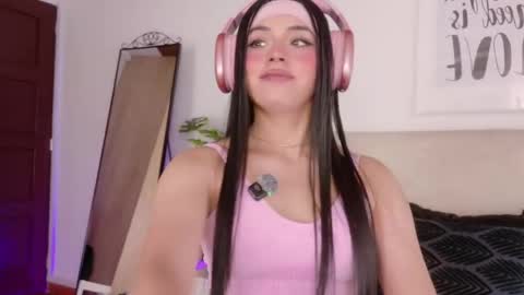 Sara online show from March 31, 8:53 pm