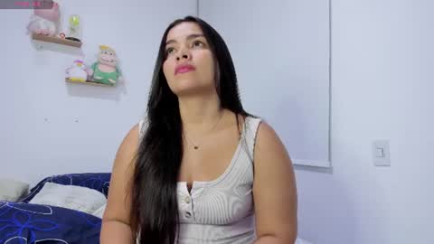 Snapshot of saritadolly_ chatting on July 15, 2:06 am Sara Cute online show from July 15, 2:06 am