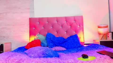 Sary  online show from April 23, 3:41 am