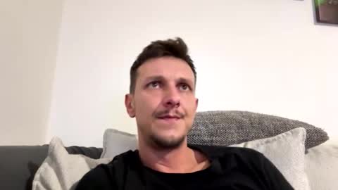 sascha041091 online show from March 1, 5:53 am