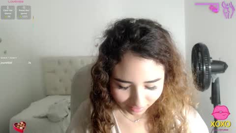 Snapshot of sasha_17_ chatting on October 22, 12:05 pm Sofia online show from October 22, 12:05 pm