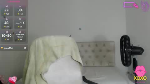Snapshot of sasha_17_ chatting on October 27, 11:58 am Sofia online show from October 27, 11:58 am