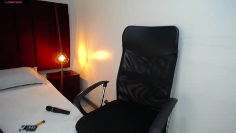 Sasha Brattz online show from February 8, 7:59 am