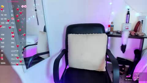 Sasha Brattz online show from November 15, 6:15 pm