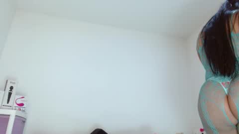 Snapshot of sasha_creamy chatting on September 16, 2:12 am Sasha Creamy online show from September 16, 2:12 am