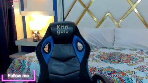 SASHA  online show from April 10, 1:49 pm