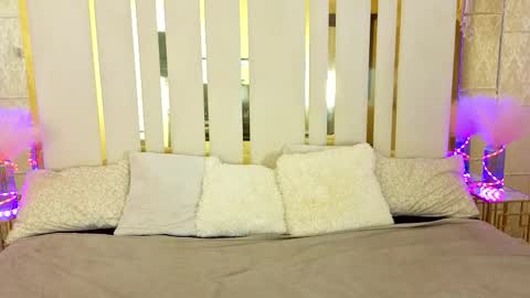 Sasha Exclusive online show from October 5, 8:34 am