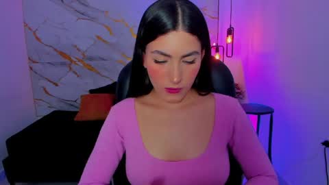 Snapshot of sasha_kendrick chatting on June 6, 5:17 pm Sasha online show from June 6, 5:17 pm