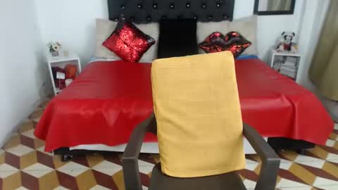 sasha maturee online show from January 1, 10:21 am