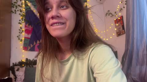 Alexandra Sasha in short online show from January 9, 7:42 am