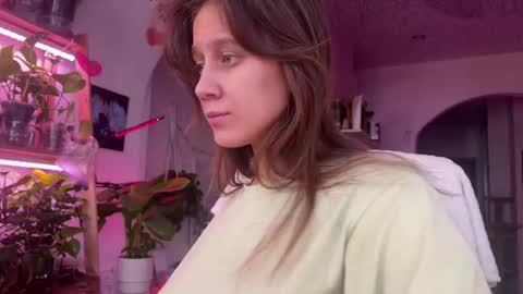 Alexandra Sasha in short online show from February 16, 6:21 am