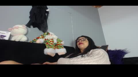 Snapshot of sasha_start chatting on November 19, 5:46 pm sasha start online show from November 19, 5:46 pm