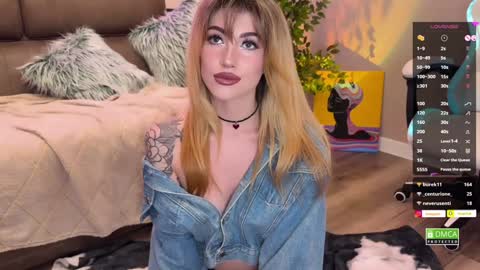 Snapshot of sasha_suprapro chatting on December 18, 5:10 pm Hi everyone my name is Sasha online show from December 18, 5:10 pm