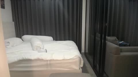 Sasha online show from April 2, 4:59 pm