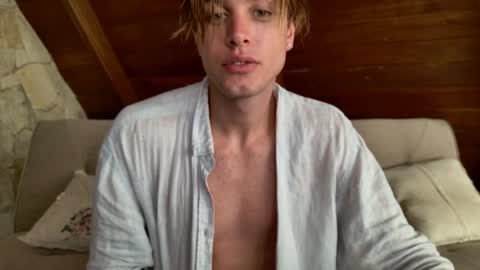 Sasha --  online show from May 14, 12:39 am