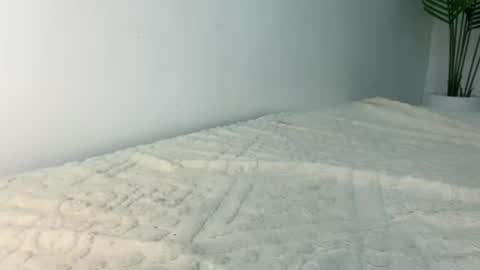 Snapshot of sashi_kaye chatting on July 7, 7:23 am sashi_kaye online show from July 7, 7:23 am