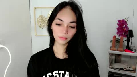 Sashi online show from September 17, 6:09 pm