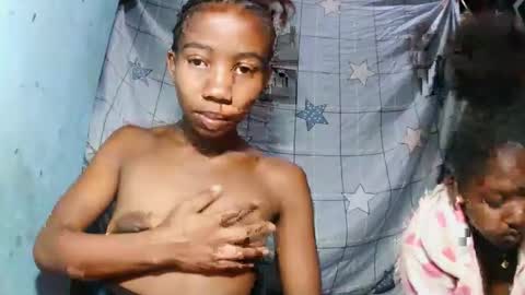 sasivia08 online show from April 19, 8:02 am