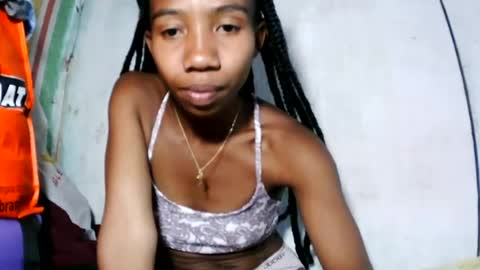 Snapshot of sasivia08 chatting on June 12, 5:12 pm sasivia08 online show from June 12, 5:12 pm