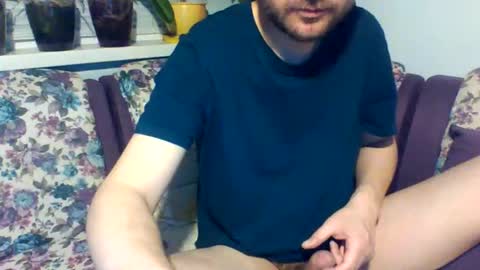 Snapshot of sasko877 chatting on May 24, 1:32 am sasko877 online show from May 24, 1:32 am