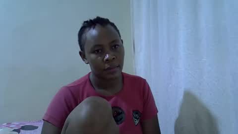 sassy_bella online show from April 1, 5:43 pm