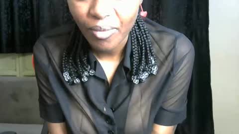 sassy_lyne online show from April 22, 5:43 am
