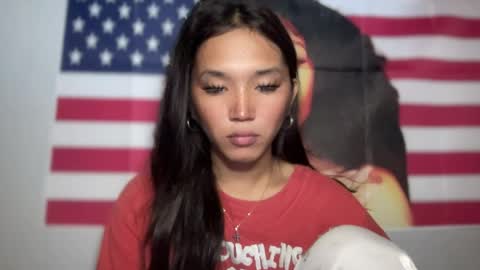 Sassygirl online show from April 19, 11:51 pm