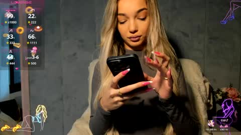 sassyt33n online show from November 5, 10:26 am