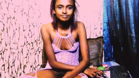 Snapshot of sassyxindian chatting on July 18, 8:40 am sassyxindian online show from July 18, 8:40 am