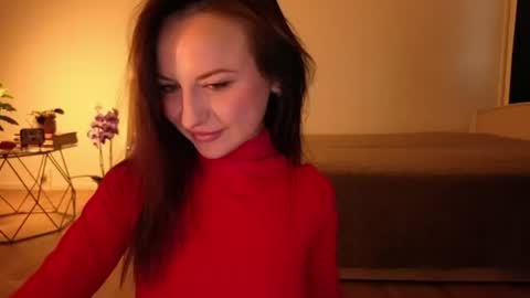 Lori online show from July 3, 7:42 pm