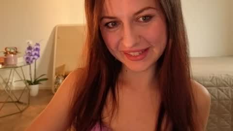 Lori online show from July 5, 6:15 pm