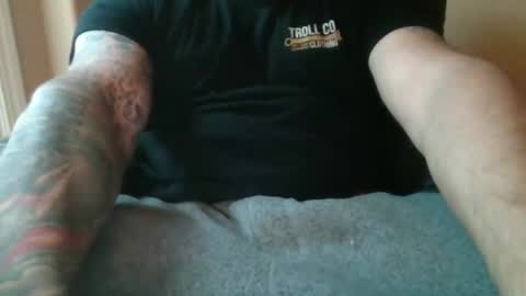 Snapshot of satinpantys chatting on December 15, 5:39 pm satinpantys online show from December 15, 5:39 pm