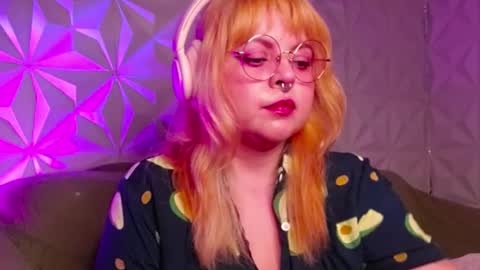 Gina George online show from September 21, 10:22 pm