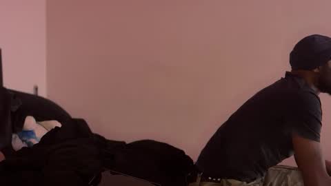 Snapshot of saucedtuff95 chatting on March 23, 7:34 am saucedtuff95 online show from March 23, 7:34 am