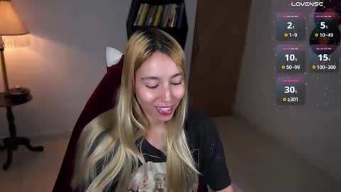 I AM JENN  online show from November 9, 10:41 pm