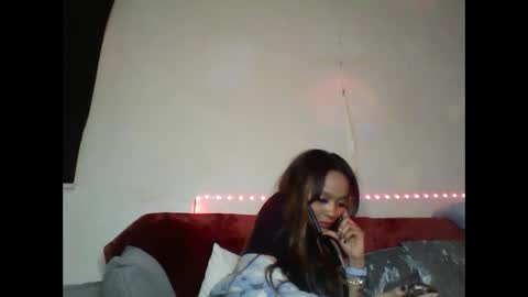 Snapshot of saucy_shanice chatting on January 3, 11:12 pm Shaniiice online show from January 3, 11:12 pm